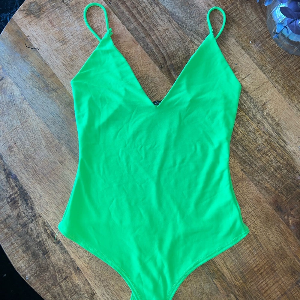 Fashion Nova Vibrant Green Bodysuit | V-Neck Spaghetti Strap